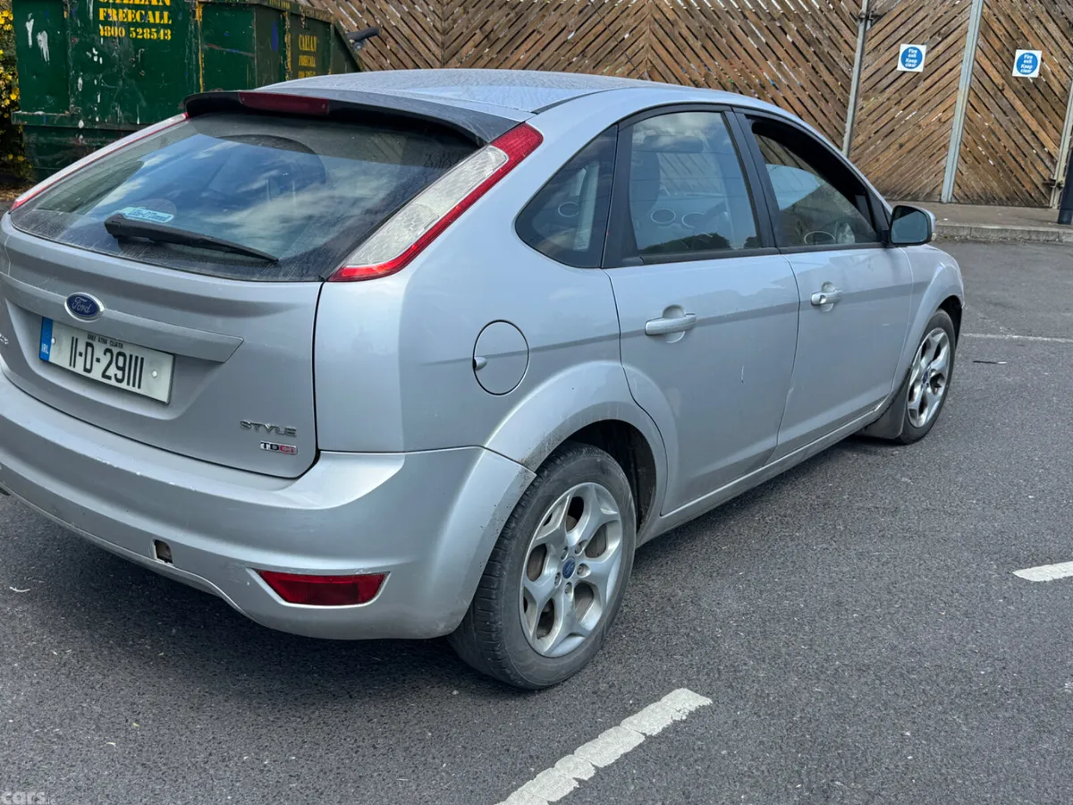 Ford Focus Hatchback, Diesel, 2011, Silver