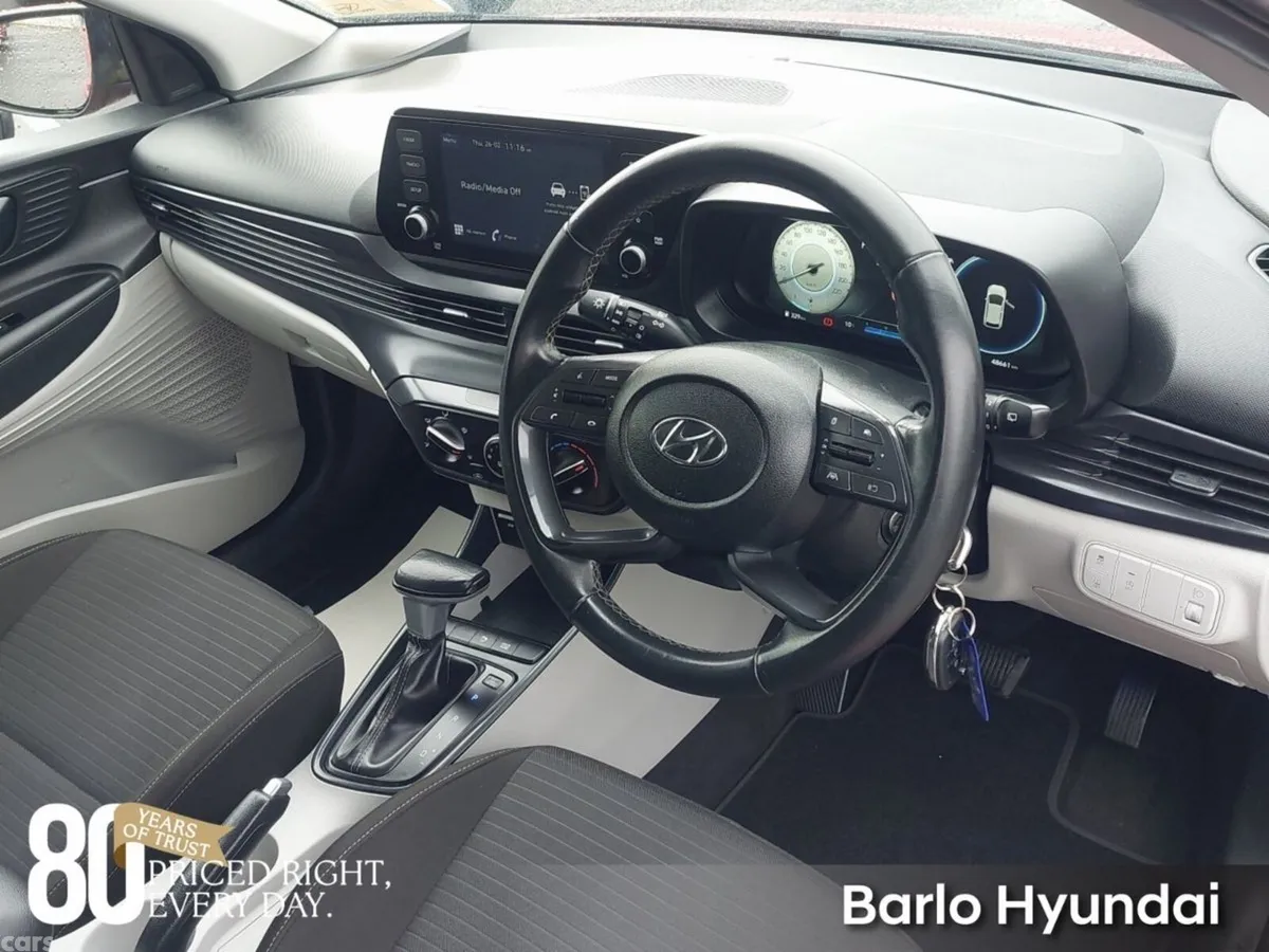 Hyundai i20 Hatchback, Petrol, 2023, Red