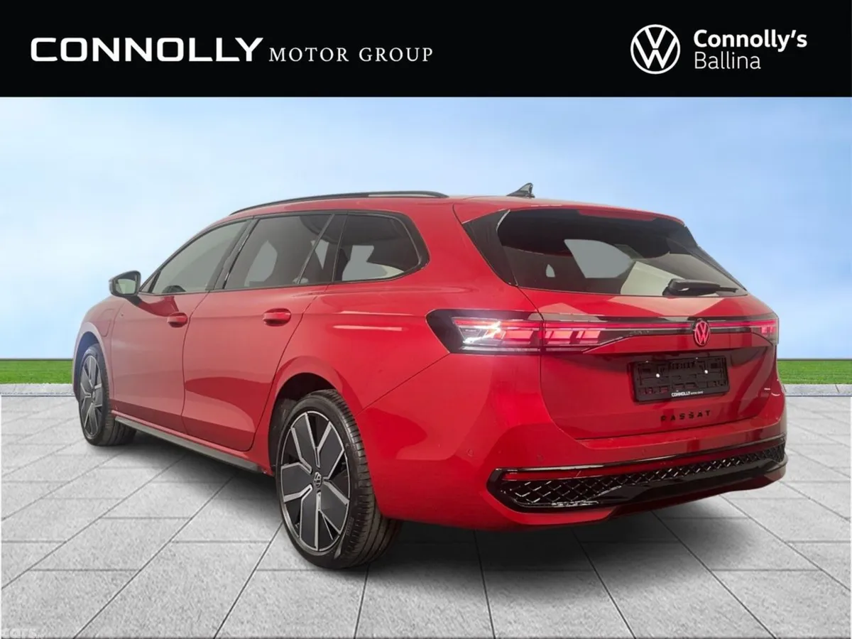 Volkswagen Passat Estate, Petrol Plug-in Hybrid, 2026, Red