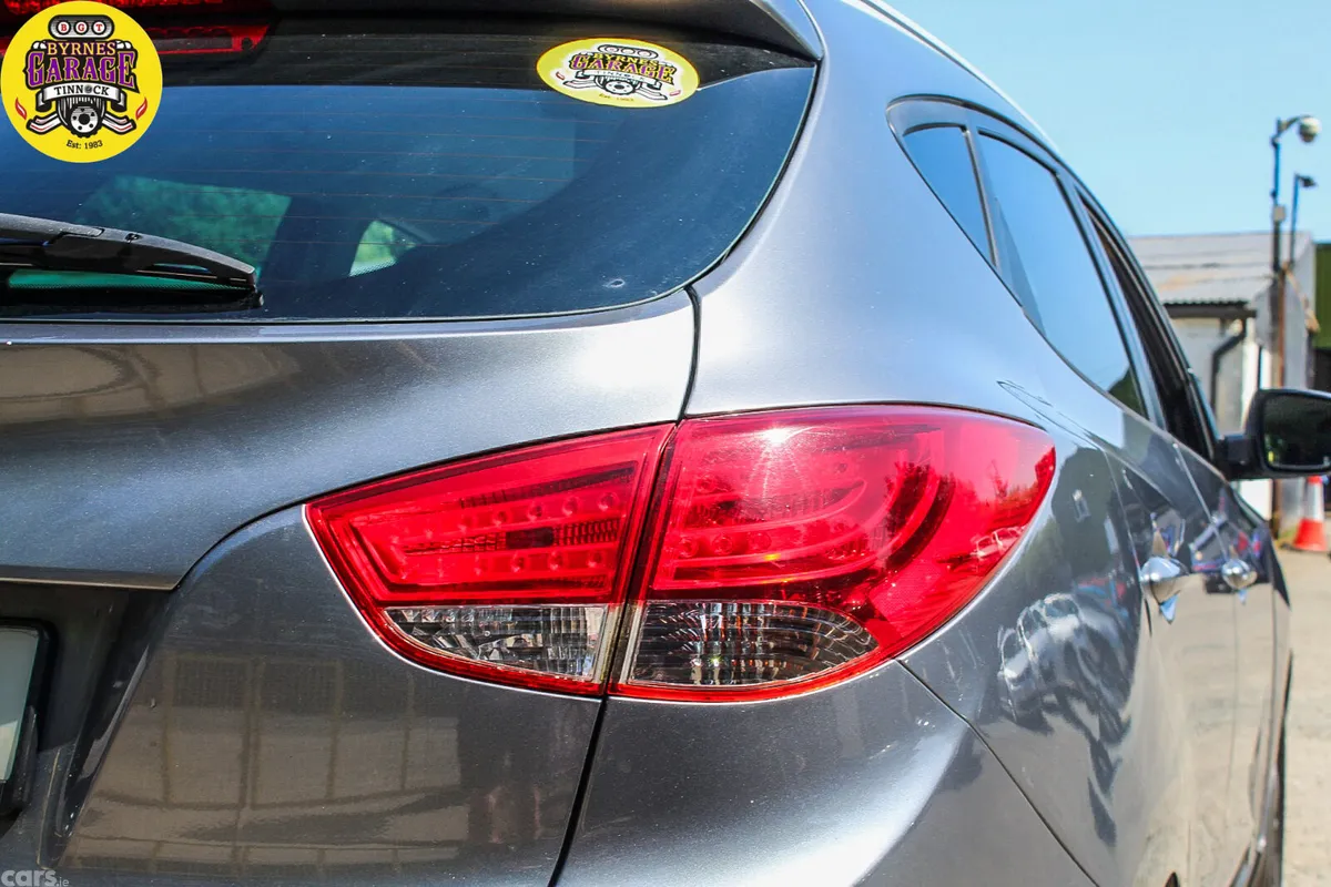 Hyundai ix35 SUV, Petrol, 2014, Grey