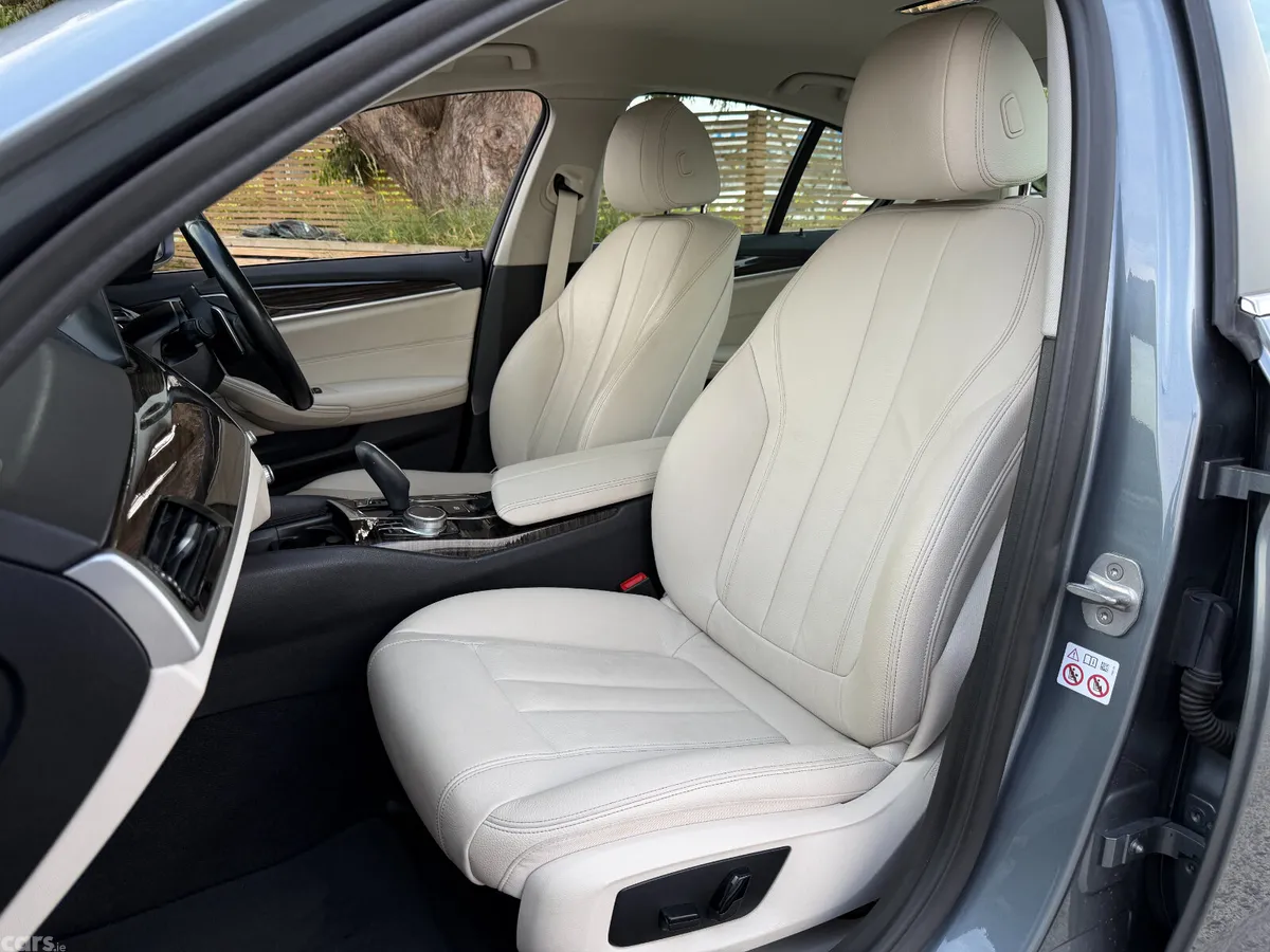 BMW 5-Series Saloon, Petrol Plug-in Hybrid, 2019, Grey