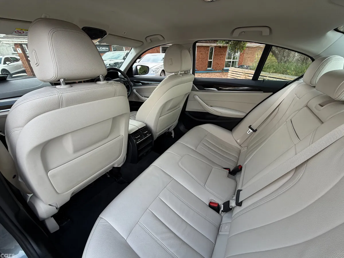BMW 5-Series Saloon, Petrol Plug-in Hybrid, 2019, Grey