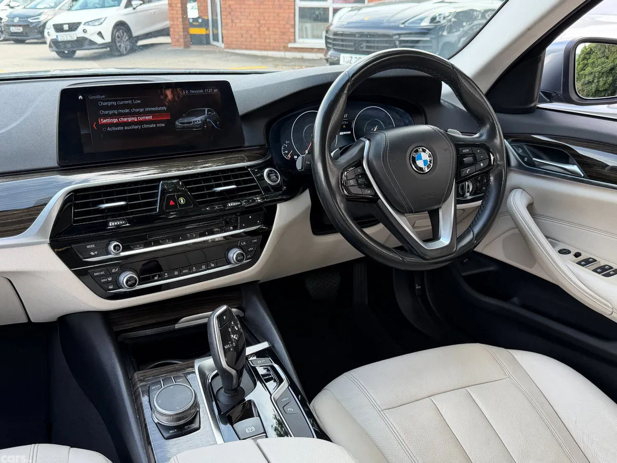 BMW 5-Series Saloon, Petrol Plug-in Hybrid, 2019, Grey