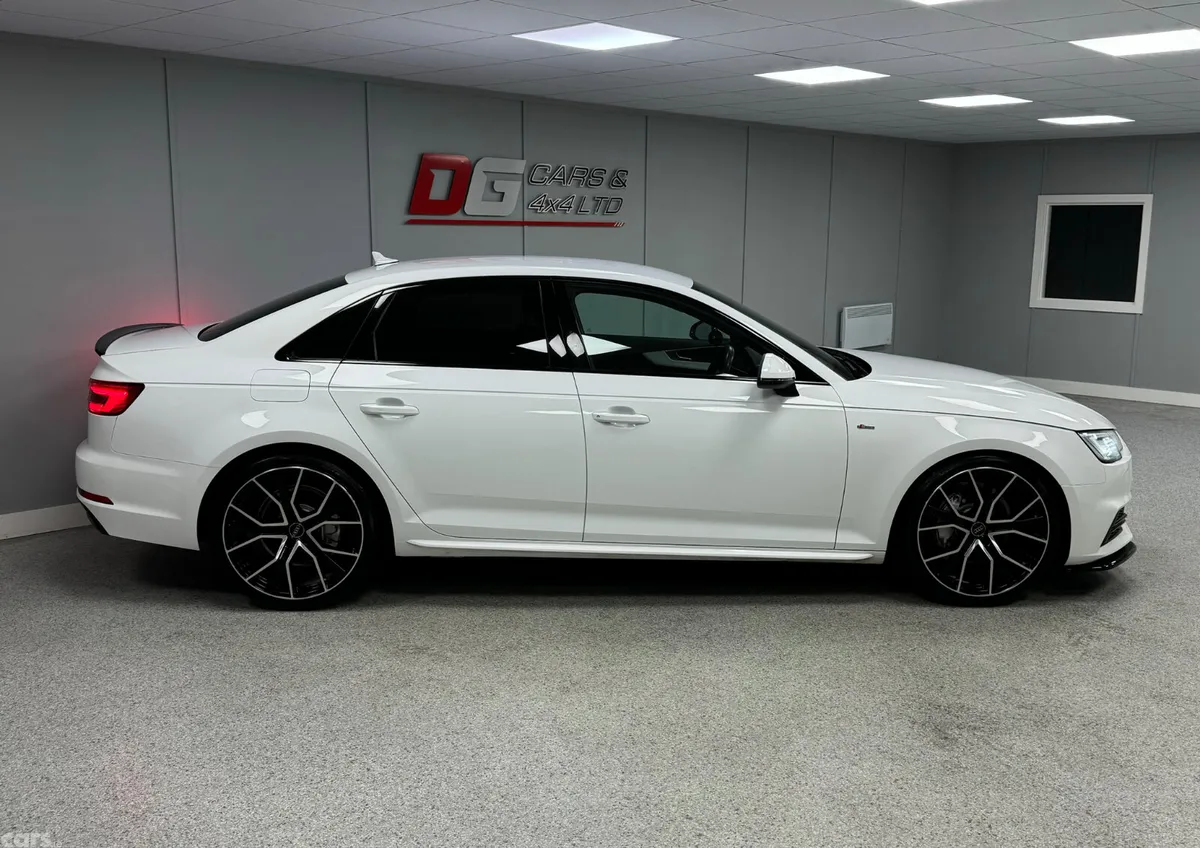 Audi A4 Saloon, Diesel, 2016, White