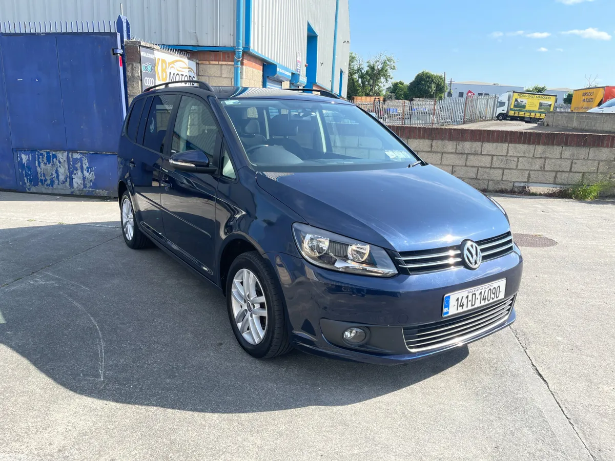 Volkswagen Touran MPV, Diesel, 2014, Blue