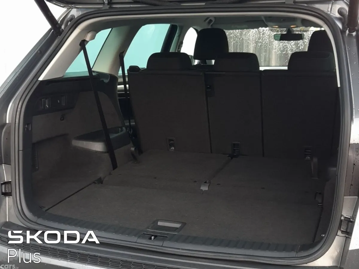 Skoda Kodiaq MPV, Diesel, 2024, Grey