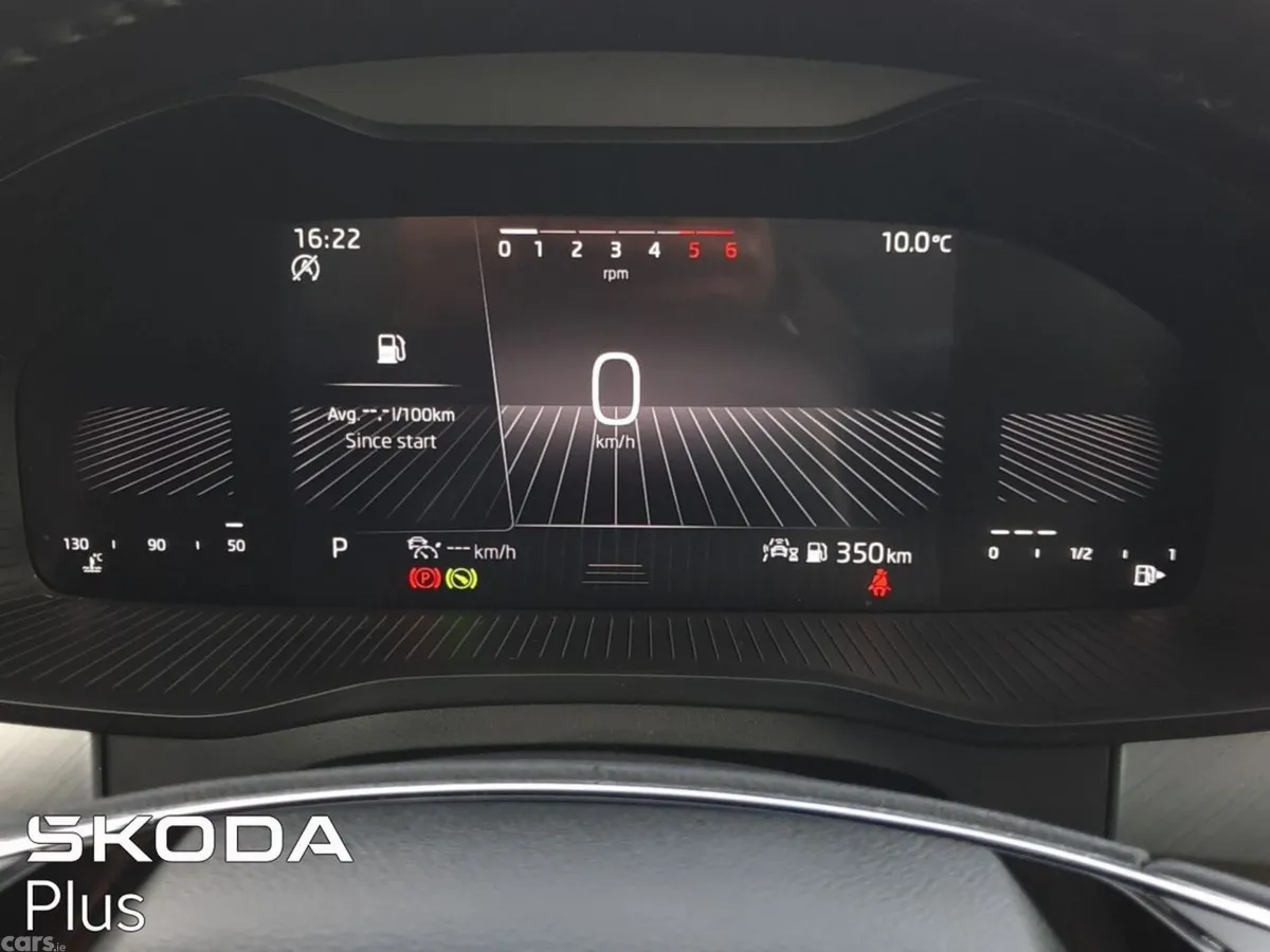 Skoda Kodiaq MPV, Diesel, 2024, Grey