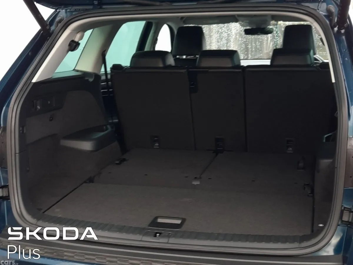 Skoda Kodiaq MPV, Diesel, 2023, Blue