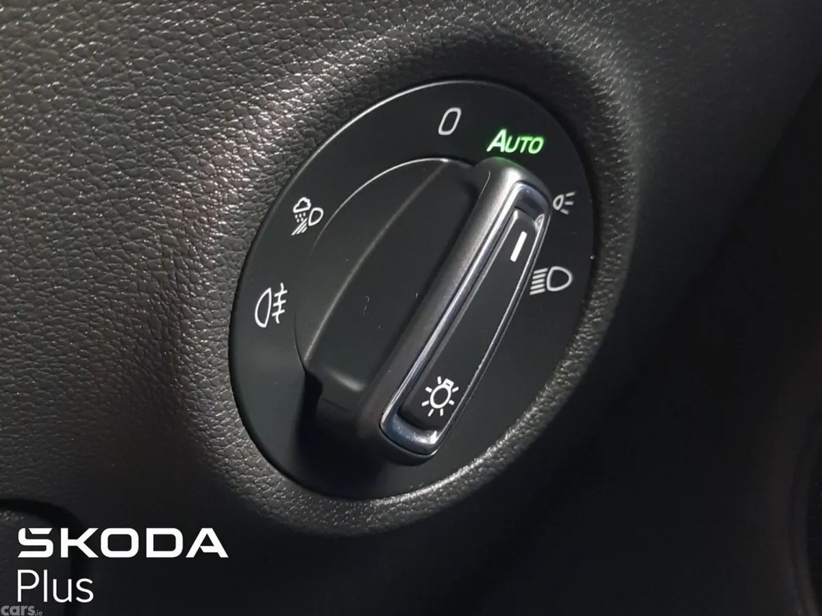 Skoda Kodiaq MPV, Diesel, 2023, Blue