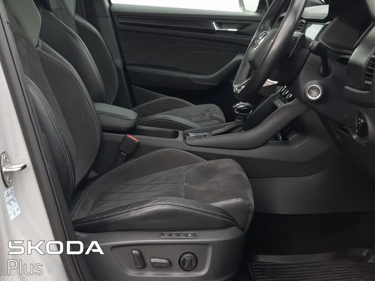Skoda Kodiaq MPV, Diesel, 2023, Grey