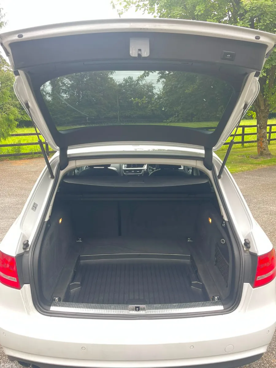 Audi A4 Estate, Diesel, 2014, White