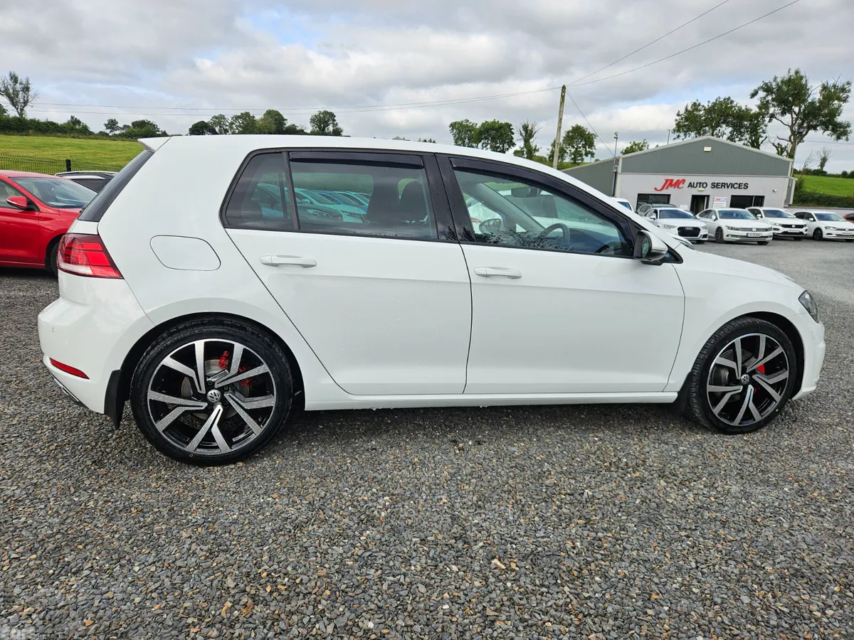 Volkswagen Golf Hatchback, Diesel, 2020, White