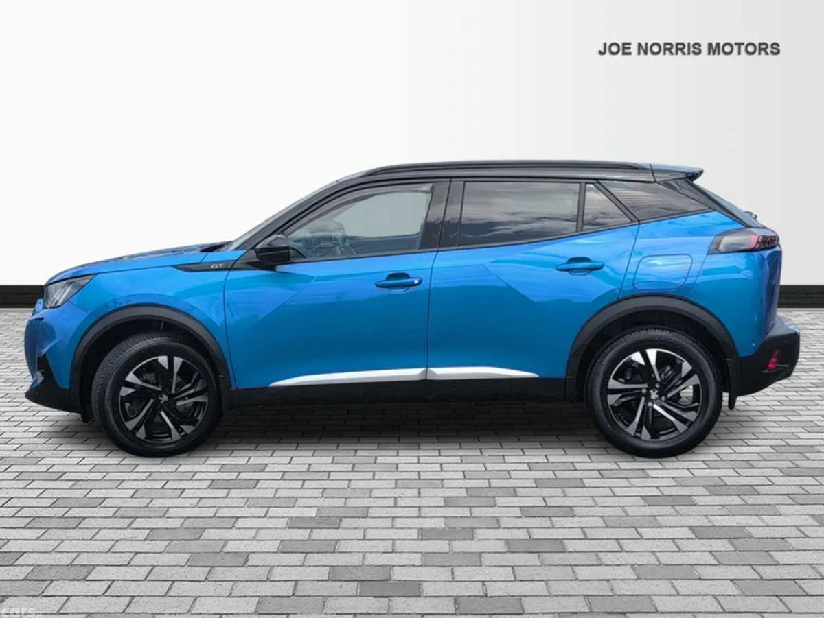 Peugeot 2008 MPV, Petrol, 2022, Blue