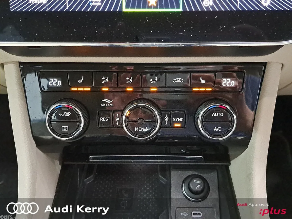 Skoda Superb Saloon, Diesel, 2024, Black