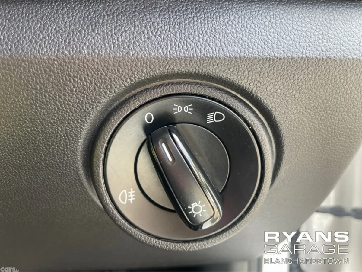 Skoda Citigo Hatchback, Petrol, 2016, White