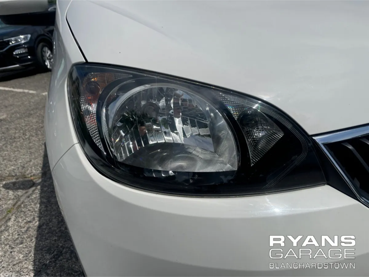 Skoda Citigo Hatchback, Petrol, 2016, White