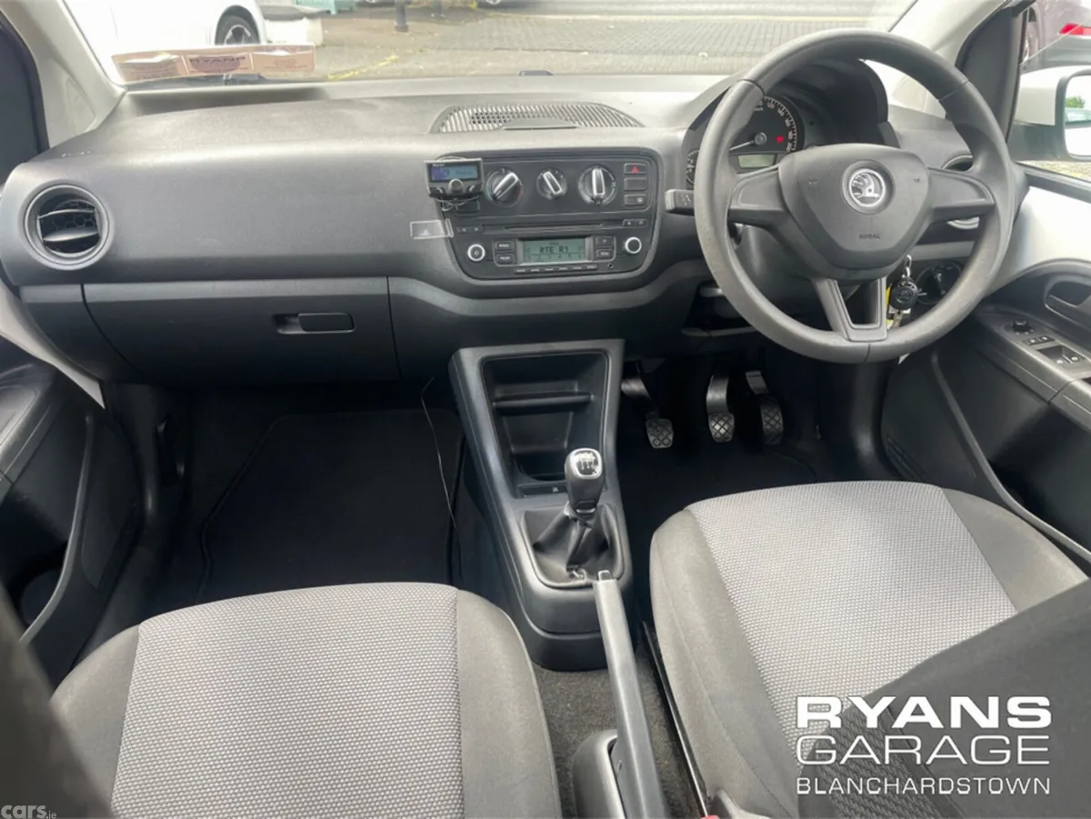 Skoda Citigo Hatchback, Petrol, 2016, White