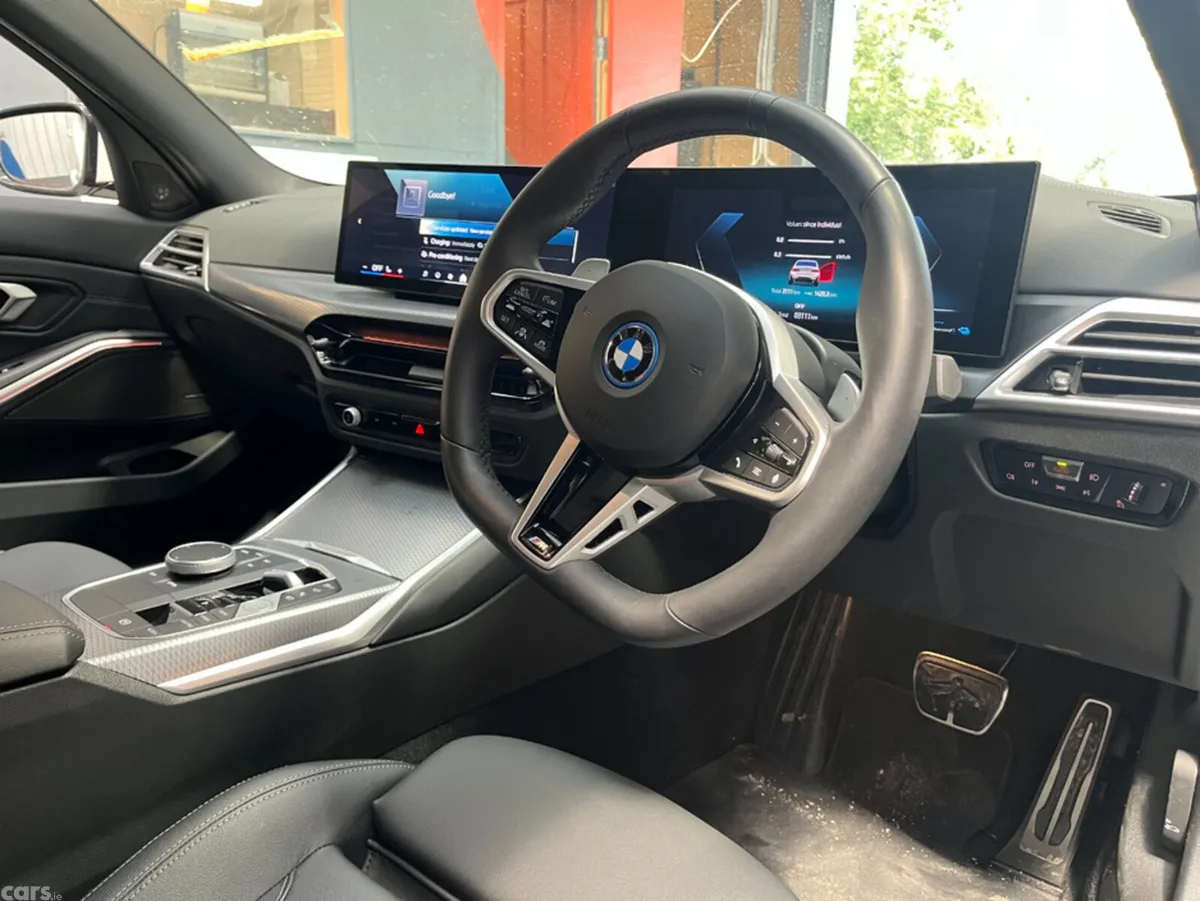 BMW 3-Series Saloon, Petrol Plug-in Hybrid, 2025, White