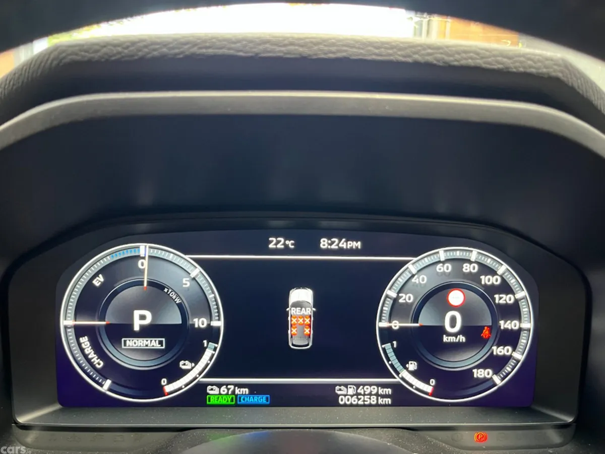 Mitsubishi Outlander SUV, Petrol Plug-in Hybrid, 2024, White