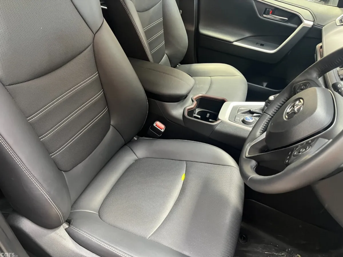 Toyota RAV4 SUV, Petrol Hybrid, 2024, Black