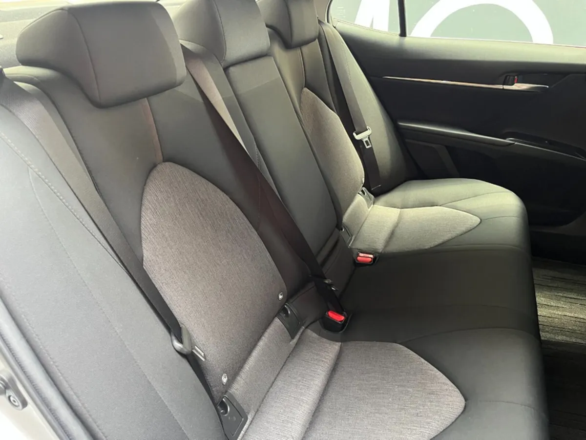 Toyota Camry Saloon, Petrol, 2021, Grey