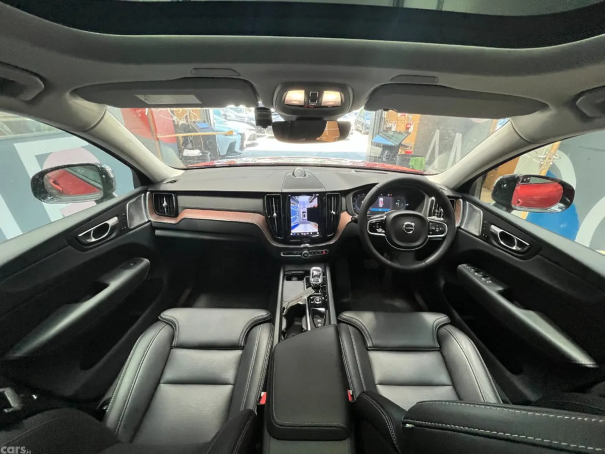 Volvo XC60 SUV, Petrol Plug-in Hybrid, 2024, Red