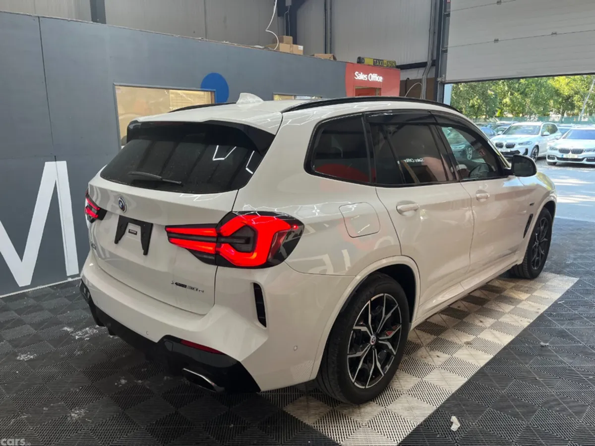BMW X3 SUV, Petrol Plug-in Hybrid, 2022, White