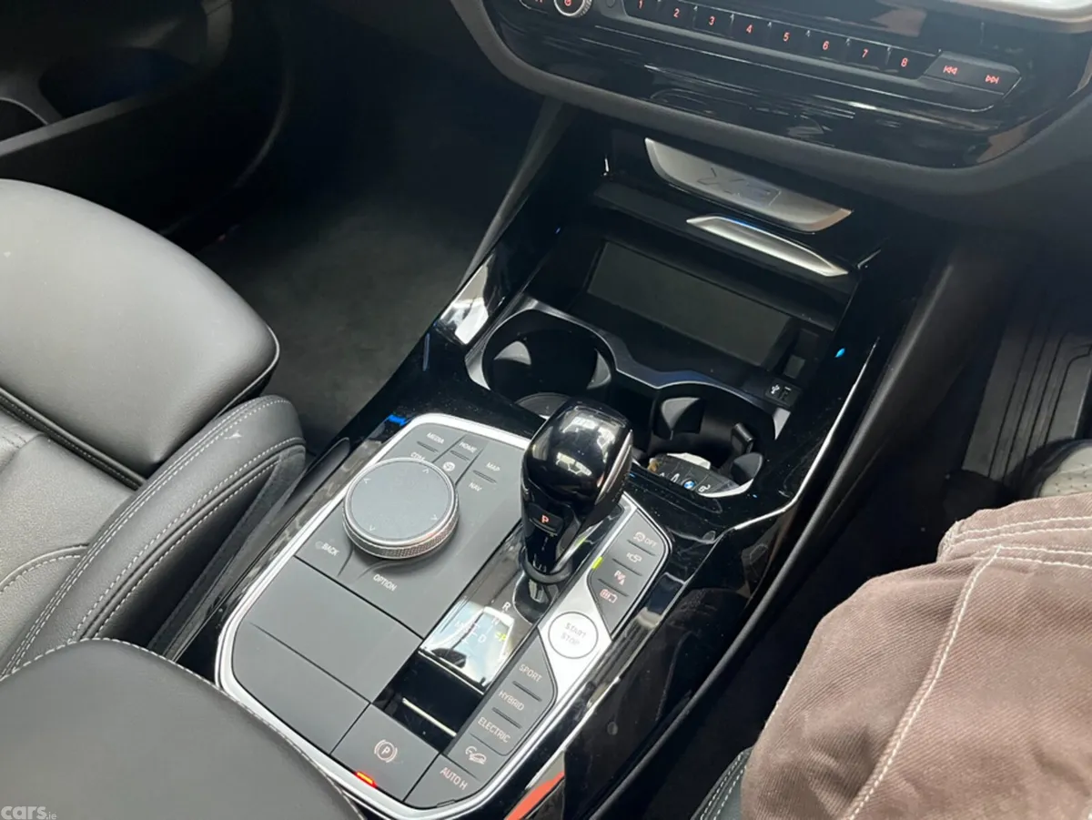 BMW X3 SUV, Petrol Plug-in Hybrid, 2022, White