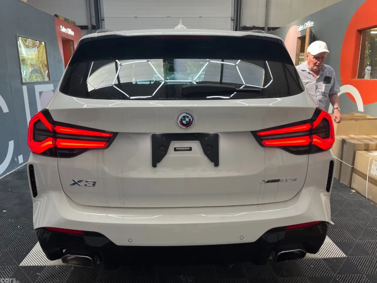 BMW X3 SUV, Petrol Plug-in Hybrid, 2022, White