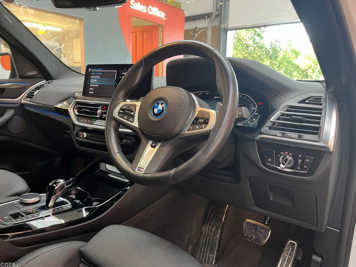 BMW X3 SUV, Petrol Plug-in Hybrid, 2022, White