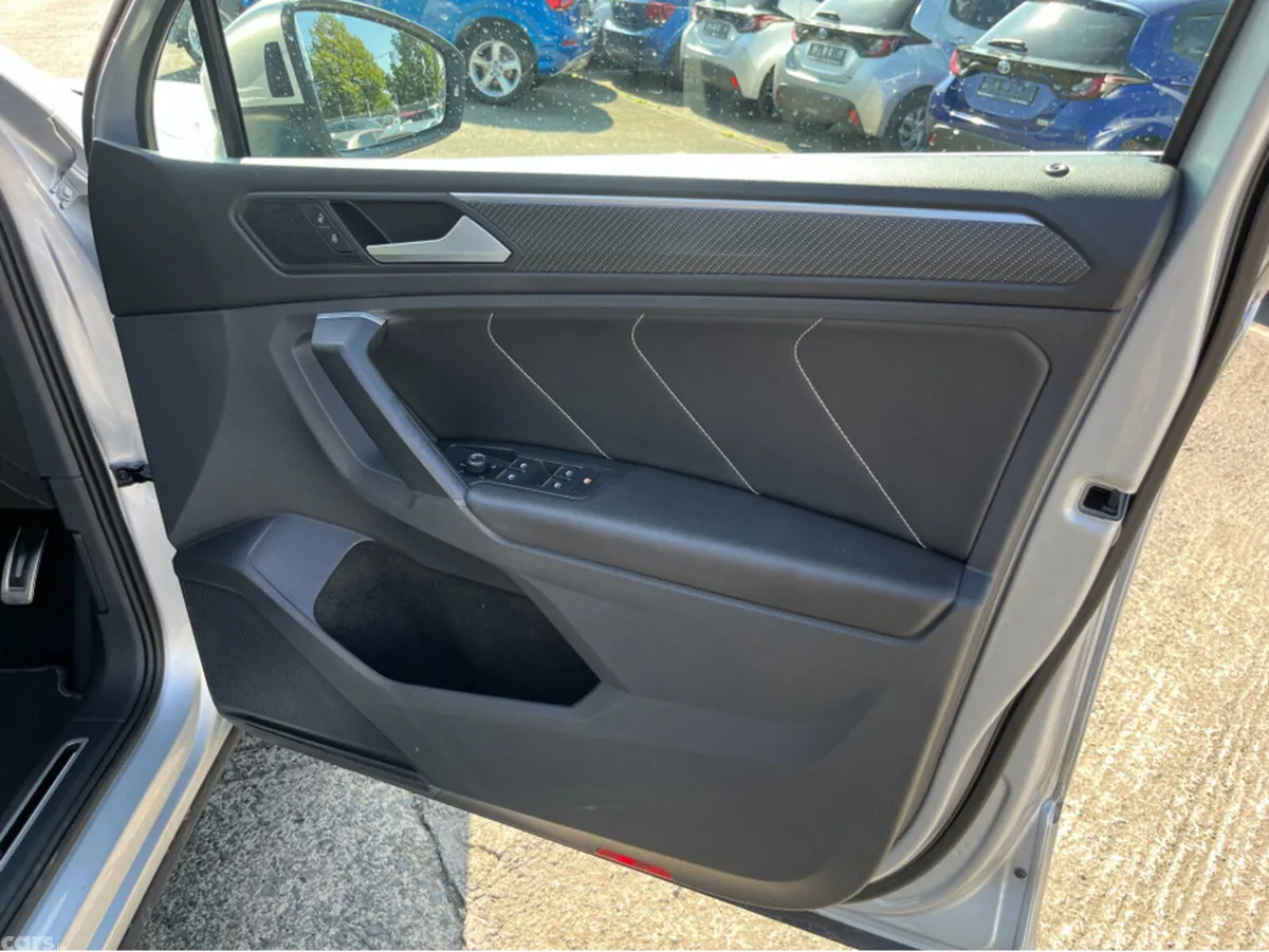 Volkswagen Tiguan SUV, Diesel, 2023, Grey