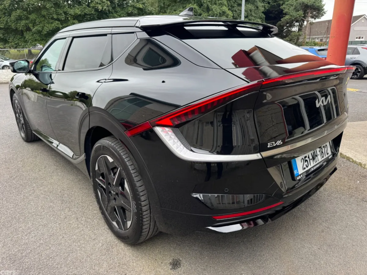 Kia EV6 Hatchback, Electric, 2025, Black