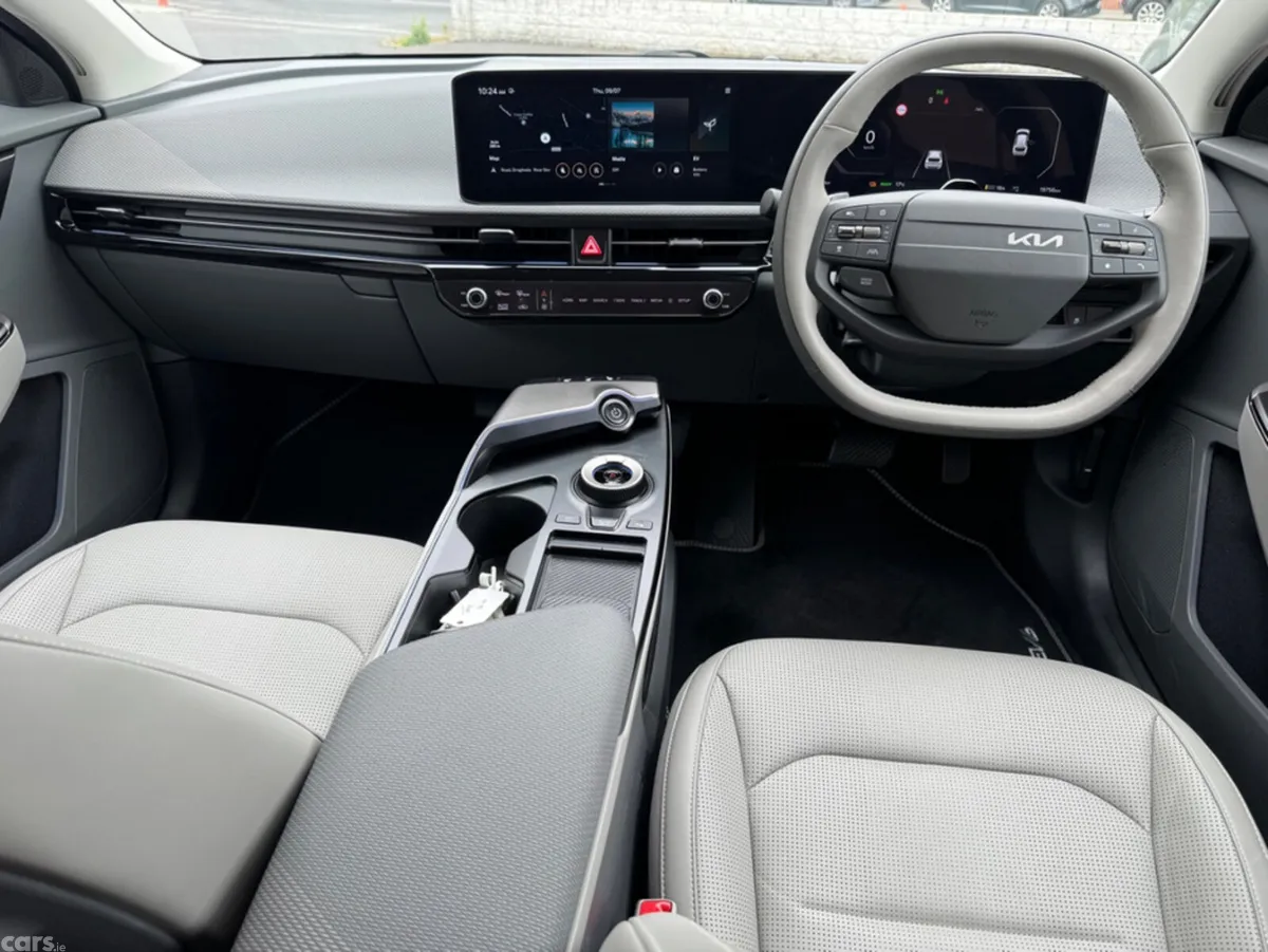 Kia EV6 Hatchback, Electric, 2025, Black