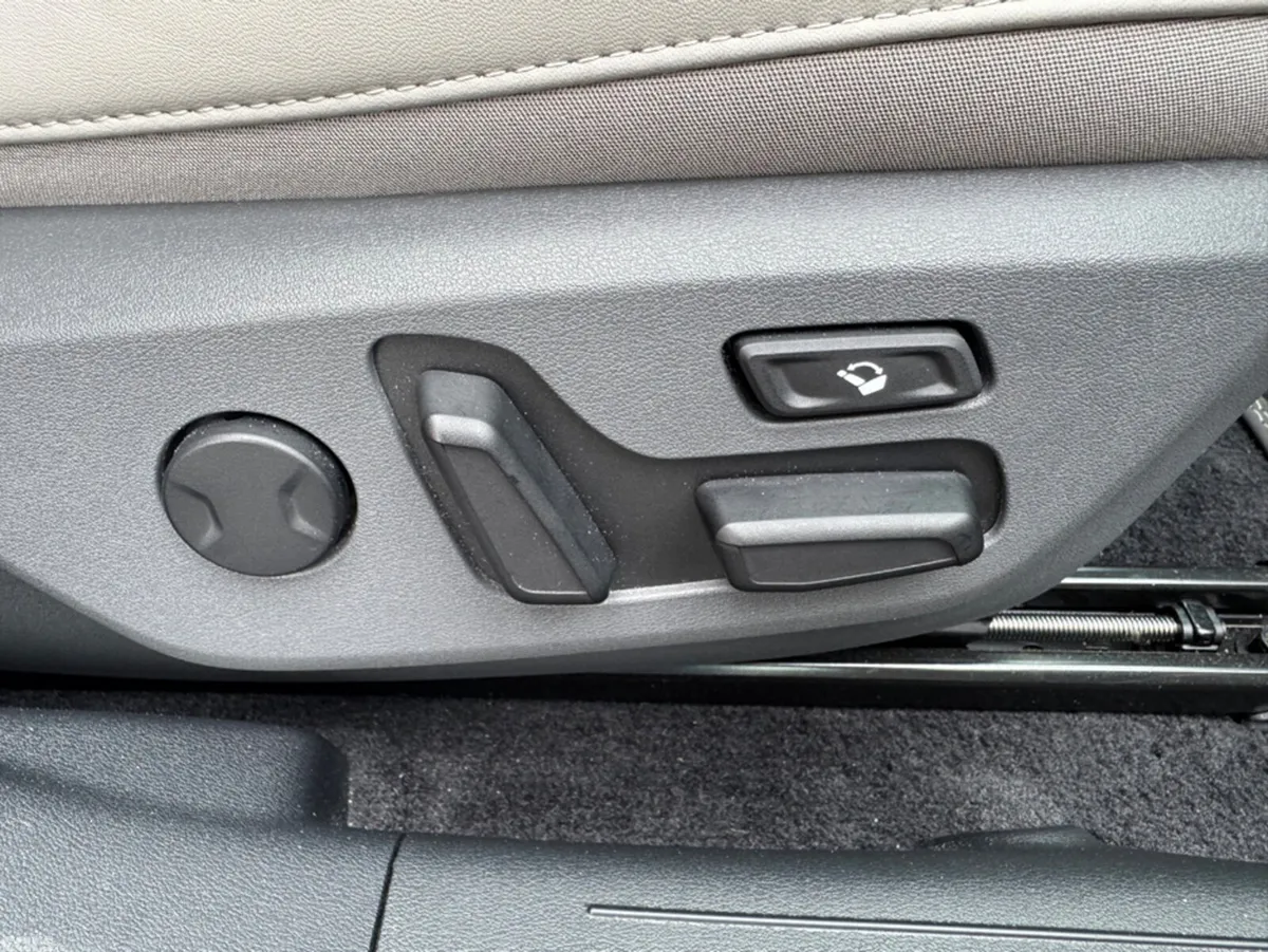 Kia EV6 Hatchback, Electric, 2025, Black