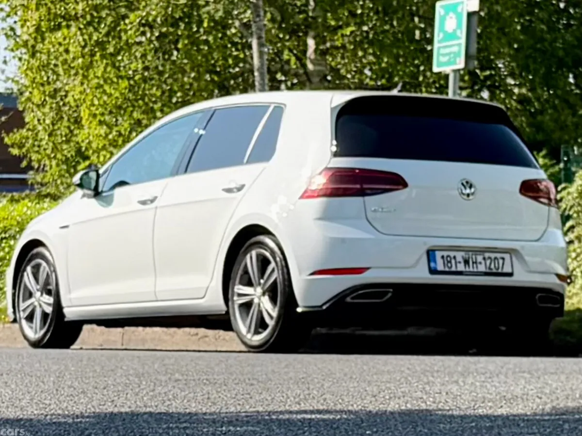 Volkswagen Golf Estate, Petrol, 2018, White