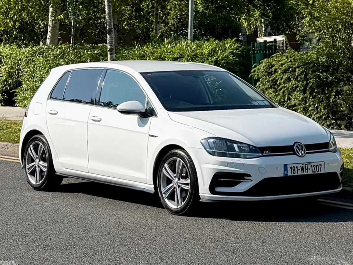 Volkswagen Golf Estate, Petrol, 2018, White
