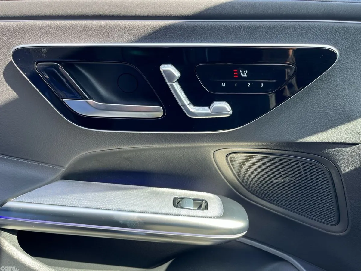 Mercedes-Benz CLE Coupe, Diesel Hybrid, 2026, Blue