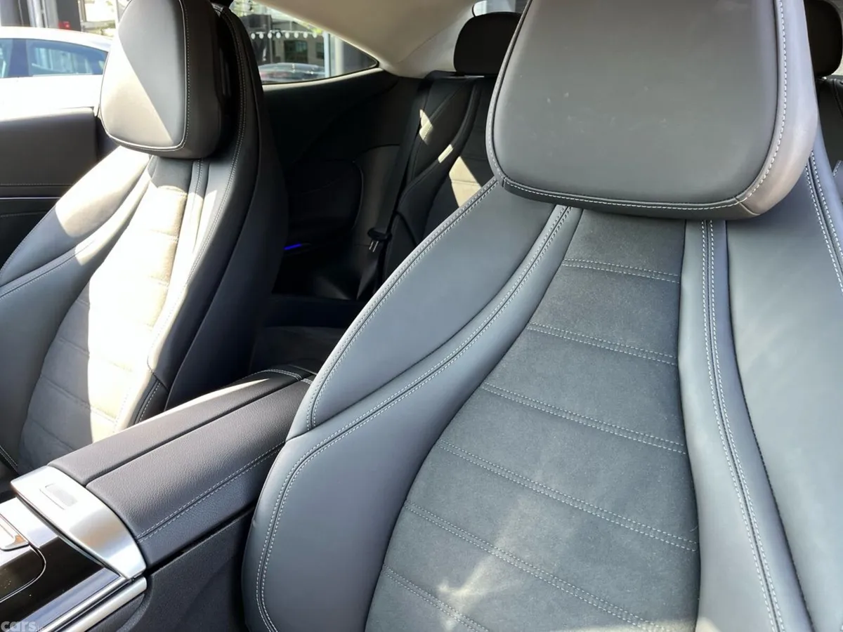 Mercedes-Benz CLE Coupe, Diesel Hybrid, 2026, Blue