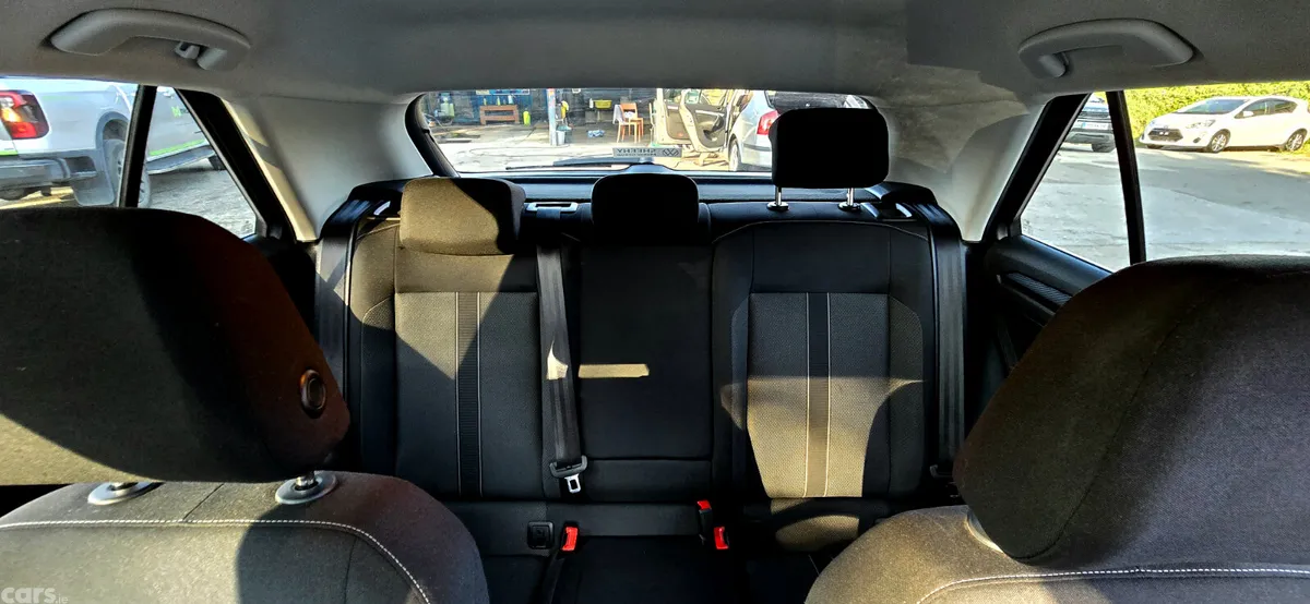 Volkswagen T-Roc SUV, Petrol, 2023, Grey