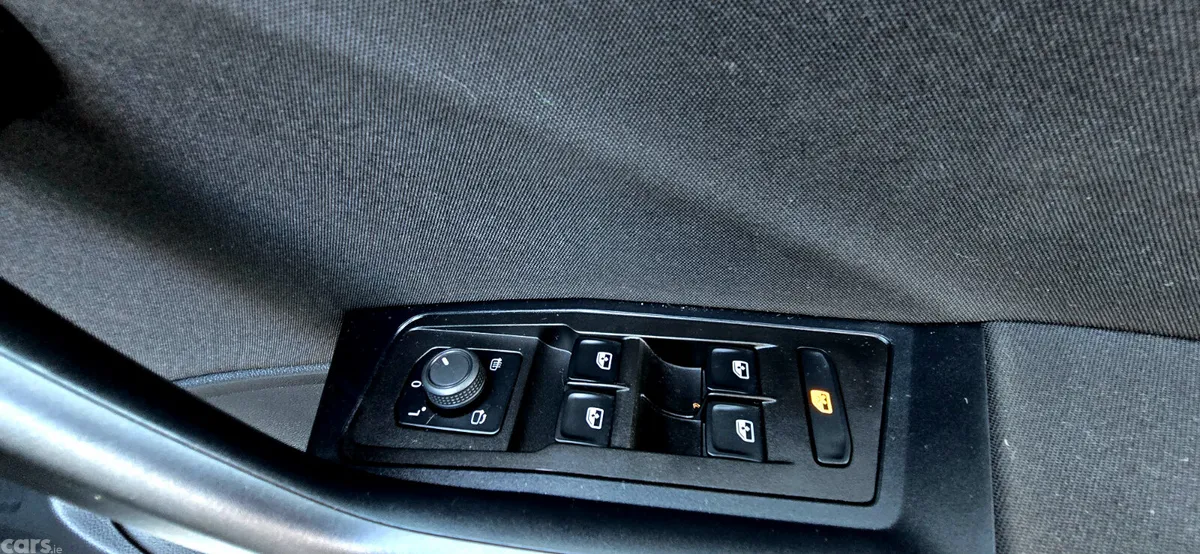 Volkswagen T-Roc SUV, Petrol, 2023, Grey