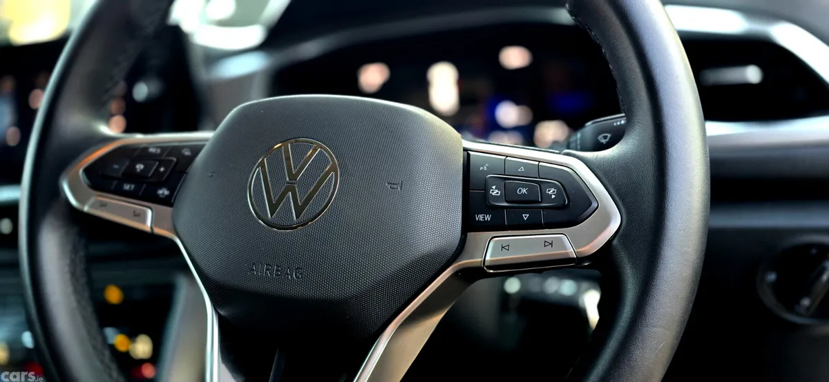 Volkswagen T-Roc SUV, Petrol, 2023, Grey