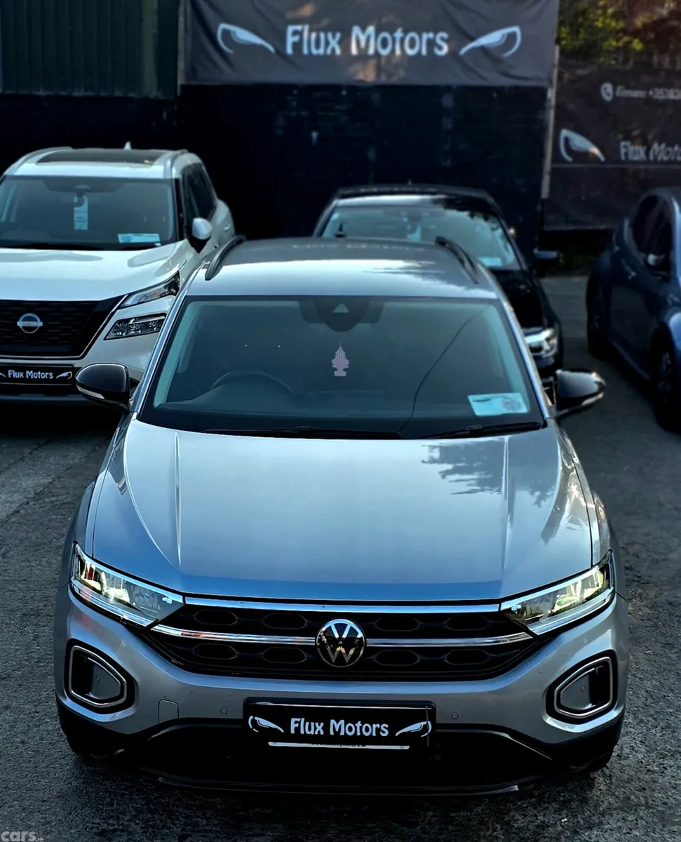Volkswagen T-Roc SUV, Petrol, 2023, Grey