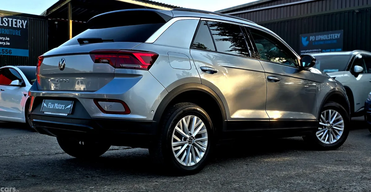Volkswagen T-Roc SUV, Petrol, 2023, Grey