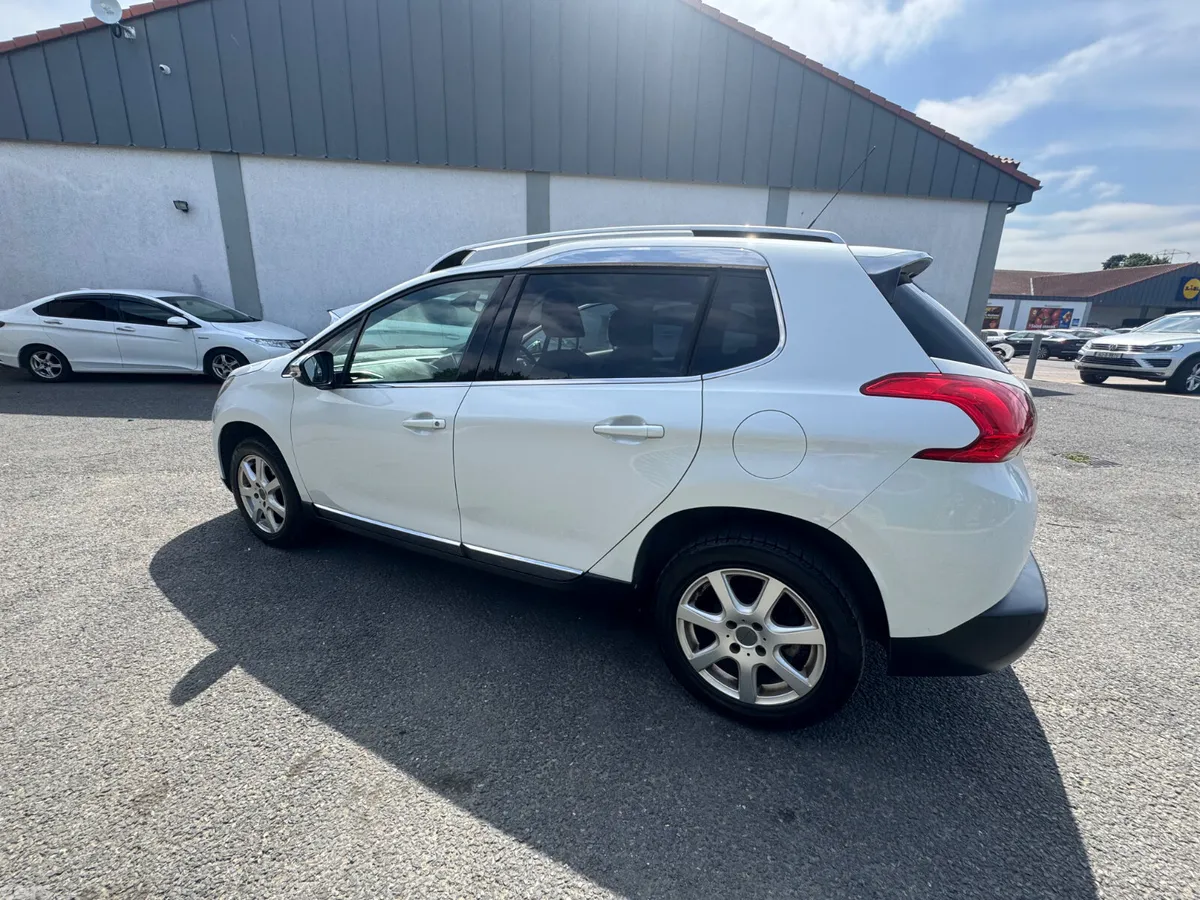 Peugeot 2008 SUV, Petrol, 2015, White