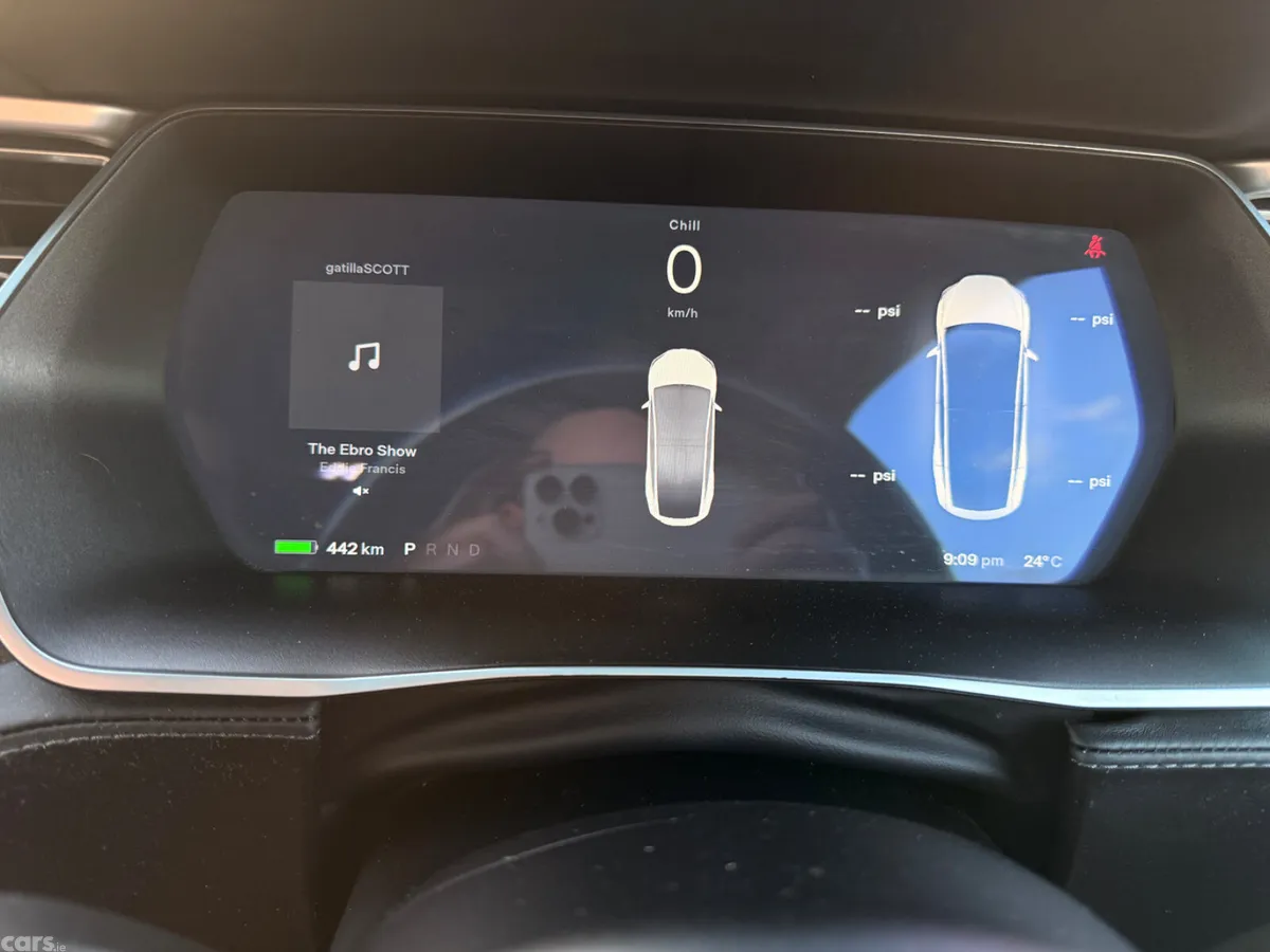 Tesla Model X Hatchback, Electric, 2018, White