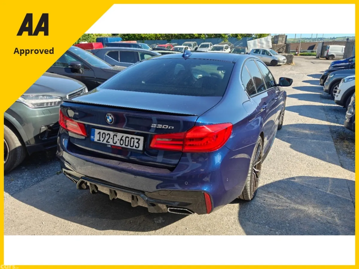 BMW 5-Series Saloon, Petrol Plug-in Hybrid, 2019, Blue