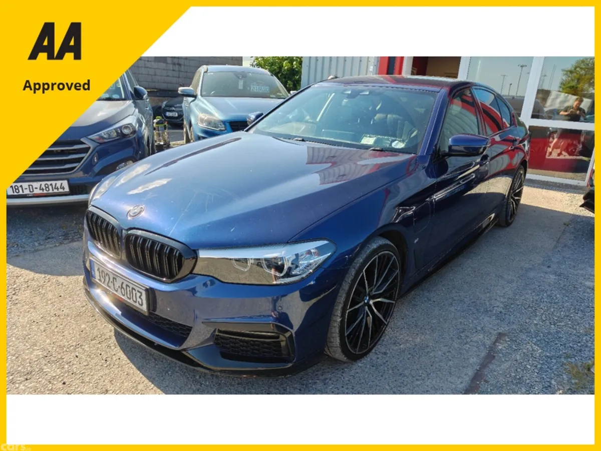 BMW 5-Series Saloon, Petrol Plug-in Hybrid, 2019, Blue