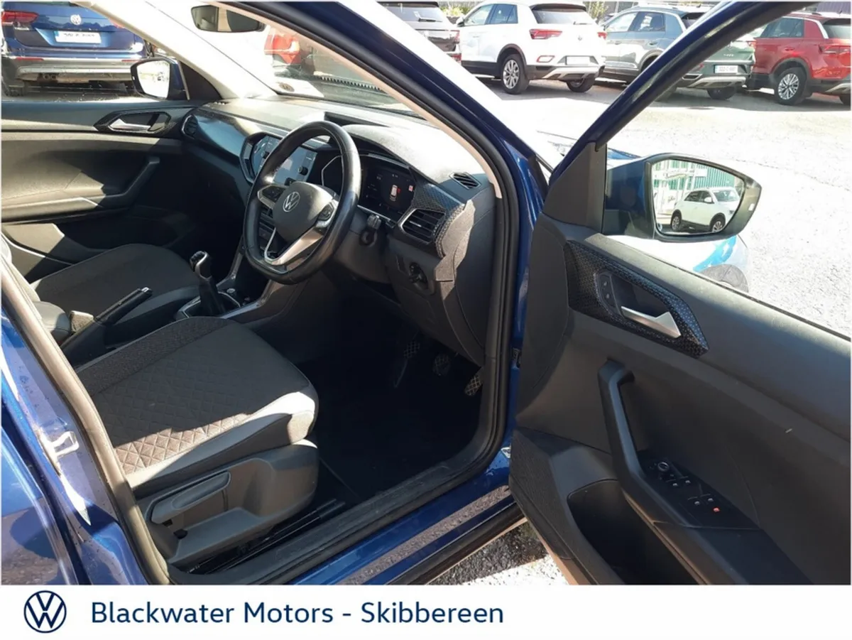 Volkswagen T-Cross Hatchback, Petrol, 2023, Blue