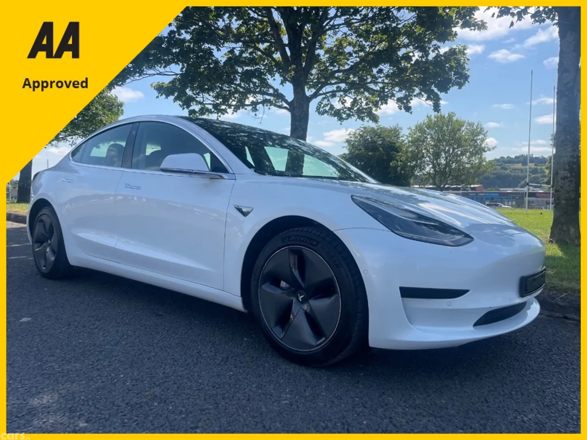 Tesla Model 3 Saloon, Electric, 2019, White