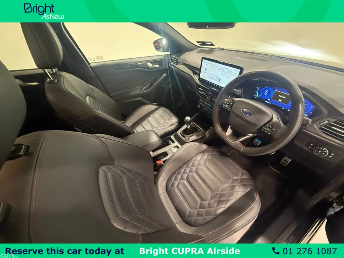 Ford Focus Hatchback, Petrol, 2023, Black